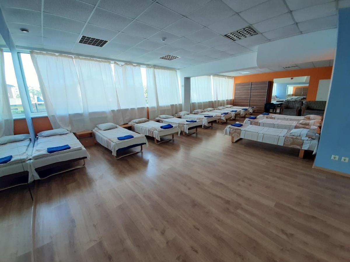 Sporthotel Лиепая Экстерьер фото